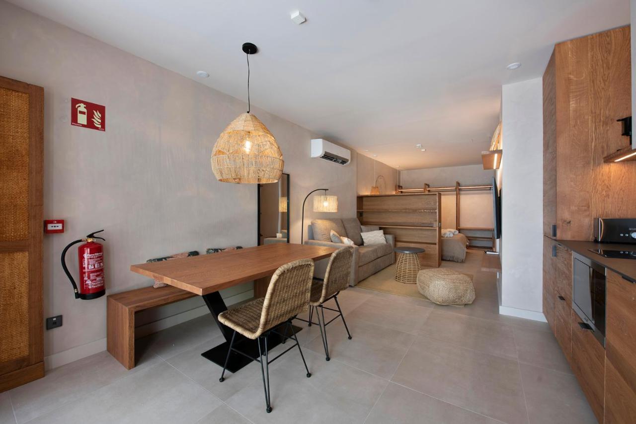 Apartamentos Balisse กาสเตย์เดเฟลส์ ภายนอก รูปภาพ