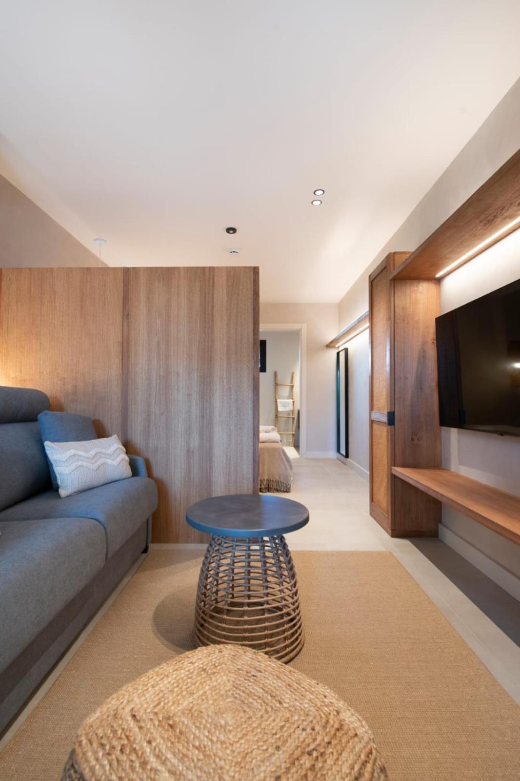 Apartamentos Balisse กาสเตย์เดเฟลส์ ภายนอก รูปภาพ